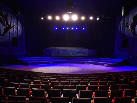 Photo de la scène de la Maison de la Radio et de la Musique qui accueillera les showcases d'artistes